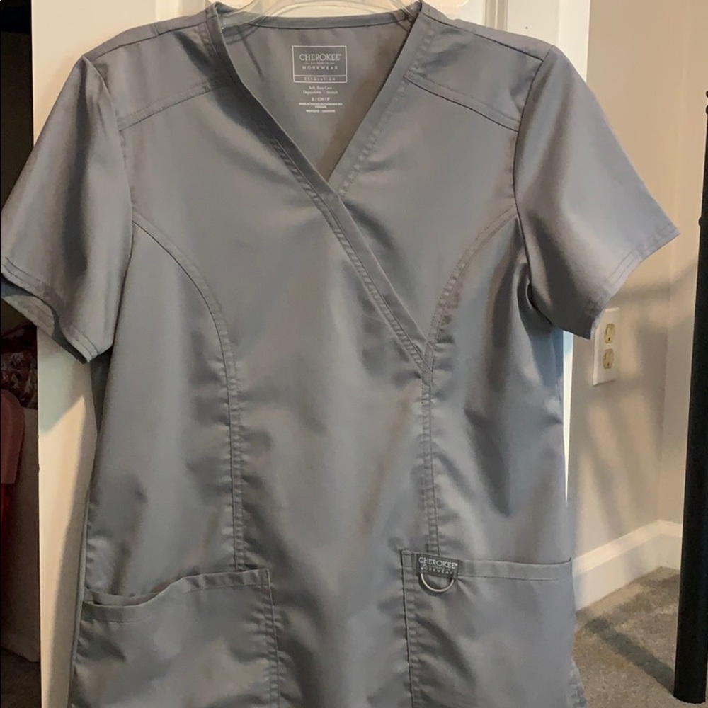 Women’s Cherokee scrub top